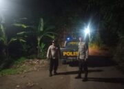 Sinergi Polisi dan Masyarakat: Patroli Malam di Batu Layar Ciptakan Lingkungan Aman