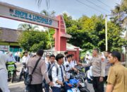 Cegah Kenakalan Remaja, Polda NTB Gelar Edukasi Kamtibmas di SMPN 4 Lingsar