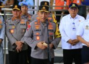 Kapolri Cek Langsung Pelayanan Arus Balik di Stasiun Tawang, Dorong Pemudik Gunakan Kereta Api