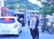 Pantau Puncak Arus Balik, Kapolres Sumbawa Barat Turun Langsung di Pelabuhan Poto Tano