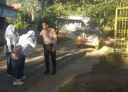 Berikan Rasa Aman Bagi Masyarakat Pengguna Jalan, Polsek Donggo Terjunkan Personil di Titik Rawan