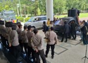 Polres Sumbawa Barat Kawal Ketat Aksi Unjuk Rasa FPT, Pastikan Situasi Tetap Kondusif