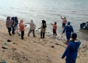 Hari Libur, Satpolairud Polres Bima Laksanakan Pengamanan Wisata Pantai Kalaki