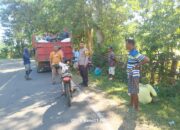 Pemantauan Hasil Panen Jagung Warga oleh Bhabinkamtibmas Desa Adu Dukung Ketahanan Pangan Nasional