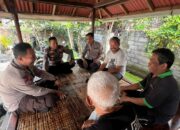 Cegah Narkoba dan Hoaks, Polisi Sambangi Warga Lombok Barat