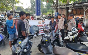 Polres Lombok Barat Gelar Ops Bina Kusuma Rinjani 2025, Jamin Keamanan di Pasar Kediri