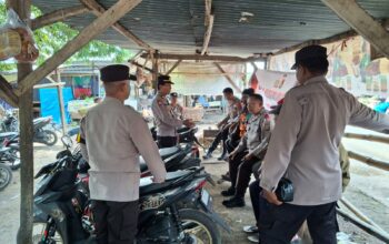 Polres Lombok Barat Gelar Penyuluhan Kamtibmas di Pasar Gerung