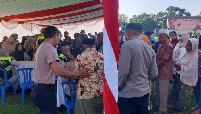 Labuapi Antusias Sambut Bansos dan Pemeriksaan Gratis Jelang Hari Bhayangkara