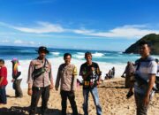 Polsek Monta Patroli Pengamanan Wisata dan Berikan Rasa Nyaman Bagi Pengunjung Serta Antisipasi Aksi Premanisme di Pantai Wane