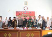 Kapolres Bima AKBP Eko Sutomo S.I.K.,M.I.K., Memimpin Langsung Deklarasi Kampung Bebas dari Narkoba di Desa Tente