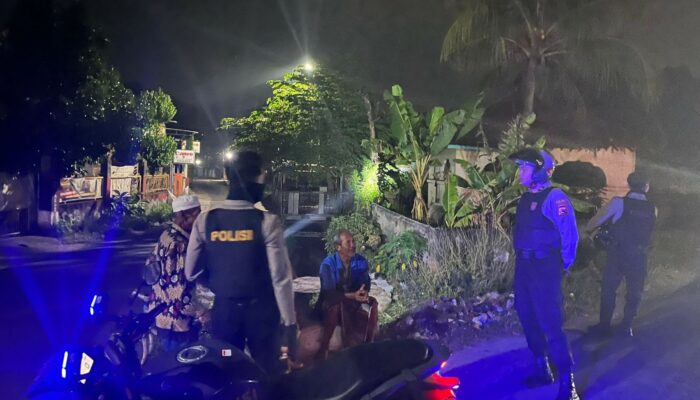 Warga Kuripan Kini Lebih Aman, Polres Lombok Barat Rutin Gelar Patroli Malam
