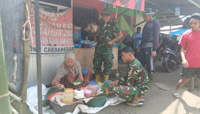 Cerita Inaq Alimudin, Jajakan Cita Rasa Sasak di Lokasi TMMD Ke-126 Kodim 1606 Mataram