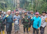 Kades, TNI-Polri bersama Masyarakat Giri Madia dan Dasan Geria Bahu-Membahu Bangun Jembatan