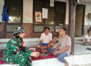 Sentuhan Humanis Babinsa Wanita Pertama NTB di Desa Karang Bayan