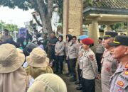 Polres Dompu Amankan Aksi Unjuk Rasa Aliansi Honorer Non-Database BKN Gagal CPNS.