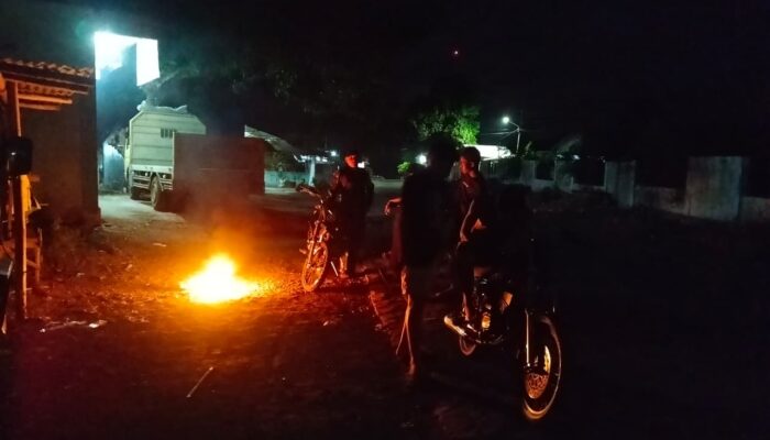 Siskamling Humanis, Babinsa Rangkul Pemuda Bayan