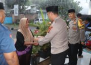 Kapolres Bima Kabupaten Bagikan Takjil dan Buka Puasa Bersama Awak Media