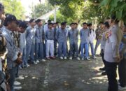 “Police Go to School” Kapolsek Madapangga Ajak Pelajar SMAN 2 Madapangga Mengisi Bulan Suci Ramadhan Dengan Kegiatan Positif