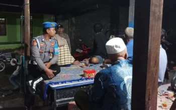 Waspada Jam Rawan, Polsek Lembar Masuk ke Pemukiman Warga Demi Pastikan Situasi Kamtibmas Tetap Kondusif