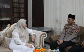 Pererat Silaturahmi Idul Fitri, Kapolres Bima Kota Kunjungi Kediaman Wagub NTB