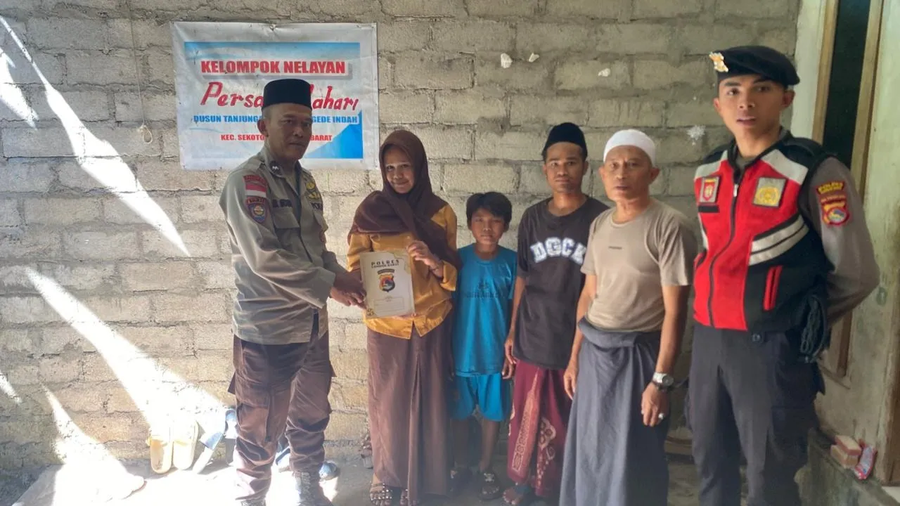 Wujud Kepedulian Polri, Kapolres Lombok Barat Salurkan Bantuan Sosial bagi Anak Yatim di Gili Gede Indah