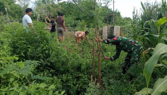 Semangat Warga Mumbul Sari Siapkan Akses Jembatan Baru