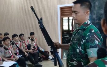 Siswa MTs Sayang Ibu Antusias Belajar Sejarah TNI