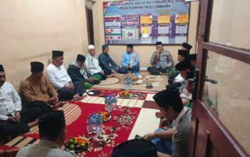 Wujud Empati Musibah Kebakaran di Alas, Polsek Plampang Gelar Dzikir dan Doa Bersama