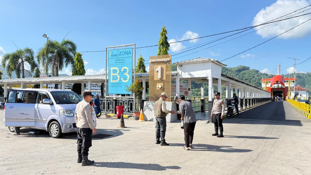 Polsek Kawasan Pelabuhan Lembar Amankan KMP Putri Yasmin