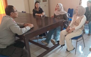 Bentengi Masa Depan, Polres Lombok Barat Ajak Pemuda Desa Bengkel Perangi Narkoba dan Miras