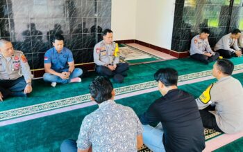 Momen Khidmat di Mako Polsek Kediri: Saat Doa dan Toleransi Menjadi Fondasi Utama Pelayanan Publik