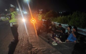 Pastikan Malam Tetap Aman, Personel Satlantas Polres Lombok Barat Sisir Jalur Rawan Kriminalitas 3C