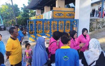 Personel Polsek Alas Amankan Giat Senam Sehat dan Pemeriksaan Kesehatan di Yida Park Marente