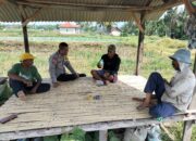 Bhabinkamtibmas Desa Bagik Papan Laksanakan Silaturahmi Dan Himbauan Dukung Program Ketahanan Pangan
