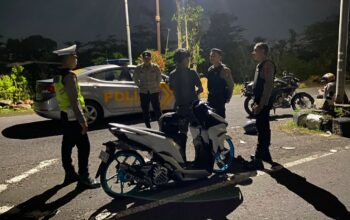Waspada Kriminalitas Subuh, Patroli Blue Light Sisir Titik Rawan di Kediri Lombok Barat