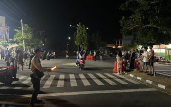 Polisi Amankan dan Kawal Keberangkatan Jamaah Haji Kloter 10 Asal Mataram