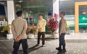 Polsek Kopang Intensifkan Patroli Objek Vital di Bank NTB Syariah untuk Cegah Gangguan Kamtibmas