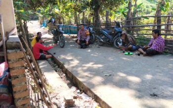 Bhabinkamtibmas Polres Bima Kota Sambangi Warga Matakando, Bahas Keamanan Lingkungan
