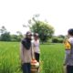 Bhabinkamtibmas Desa Labuhan Bontong Pantau Pertanian Warga Dukung Ketahanan Pangan