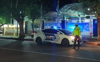 Cegah Gangguan Kamtibmas, Sat Lantas Polres Sumbawa Intensifkan Patroli Blue Light di Malam Hari