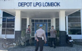 Tingkatkan Keamanan Wilayah, Polsek Sekotong Pantau Depot LPG dan Sektor Perbankan