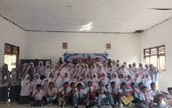 Bangun Karakter Pelajar, Polsek Langgudu Sosialisasikan Bahaya Radikalisme di SMAN 1 dan SMAN 2